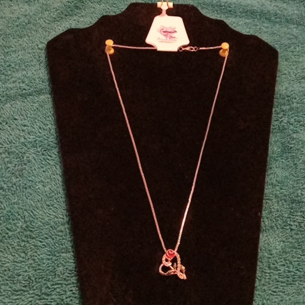 Jewelry - Picture 4 of 4